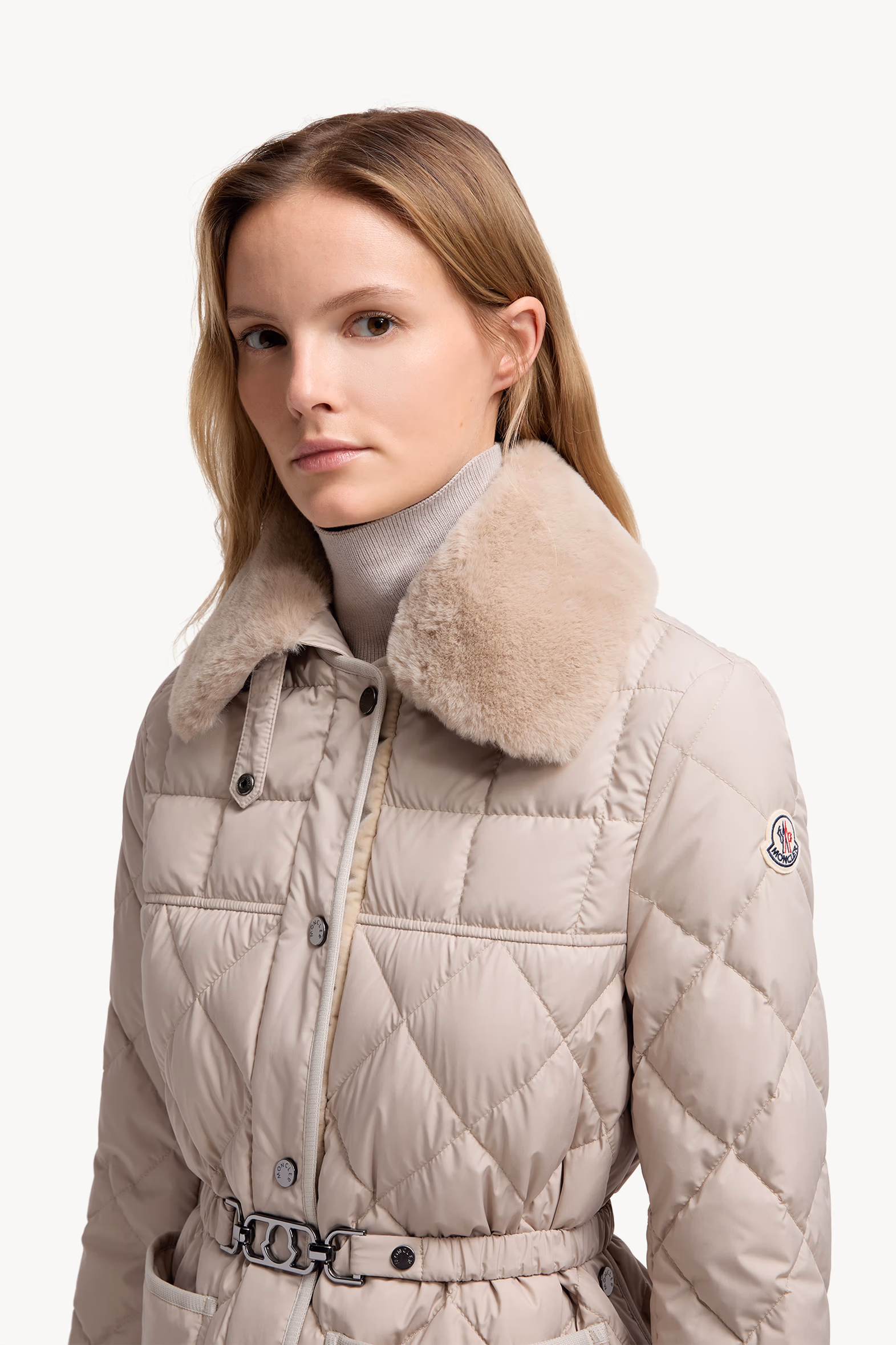 Plumífero corto con ribetes de piel sintética Cygne Mujer Beige Moncler 4